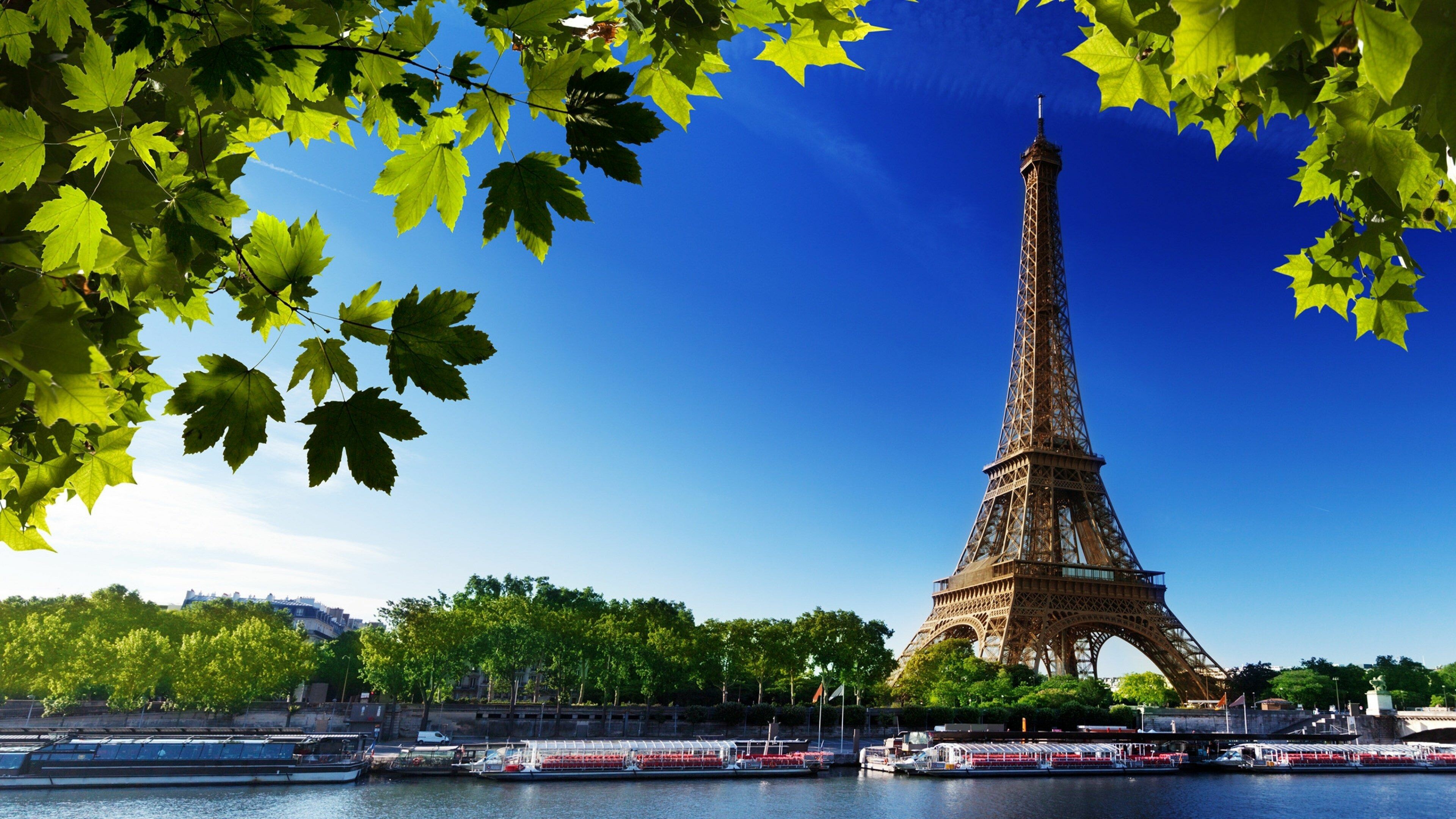 Day 1 Arrive into Paris